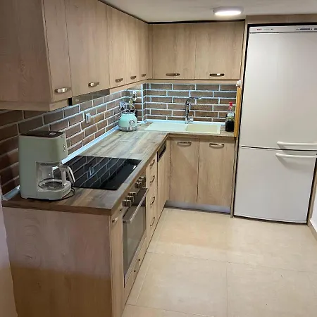 Lägenhet Aristotelis *